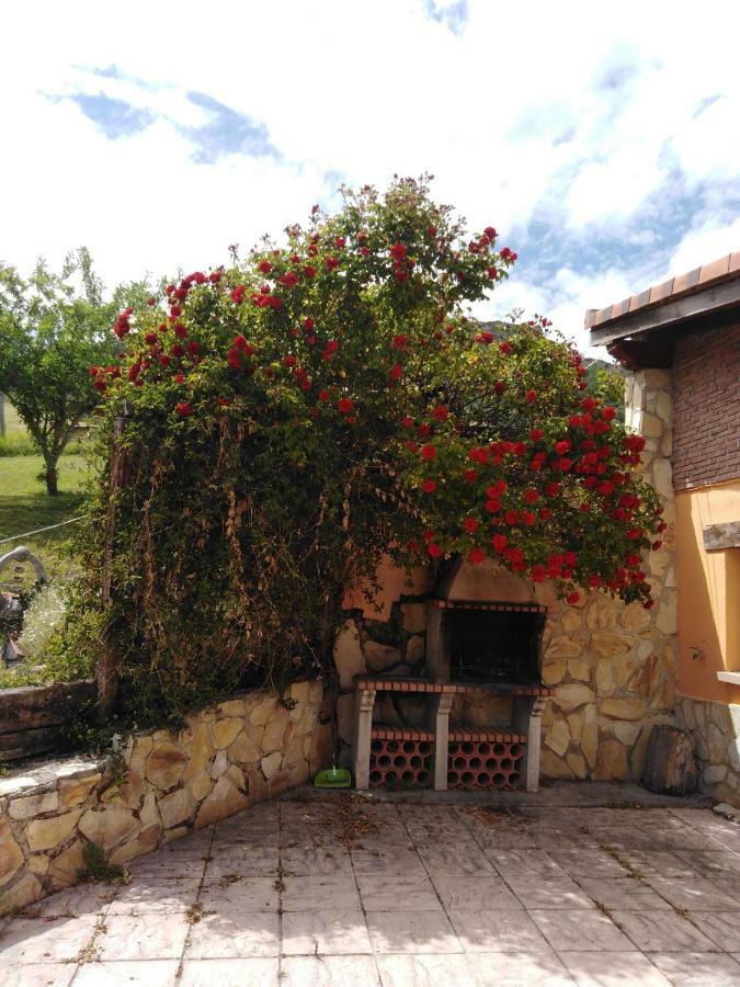 Casa las Niñas Quintanahedo Exterior foto